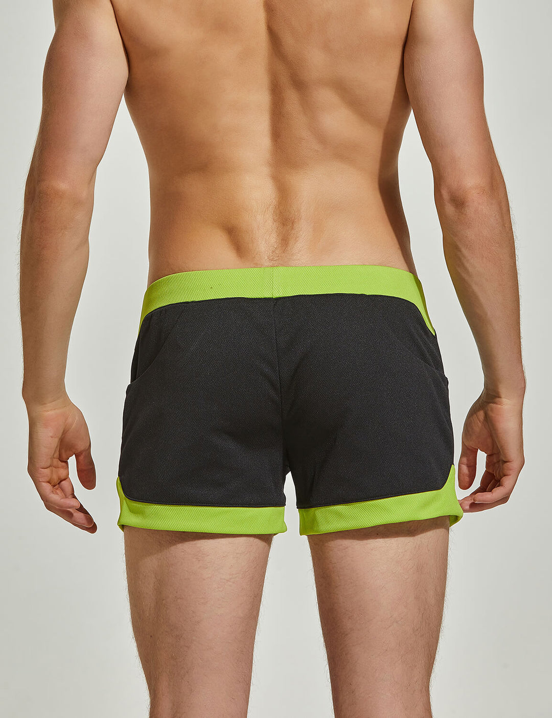 Curvy-Cut Shorts 220603