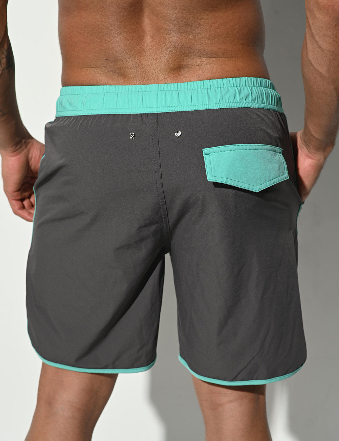 Quick-Dry Shorts B4118